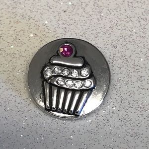 Magnolia & Vine Pink Birthday Cupcake Retired